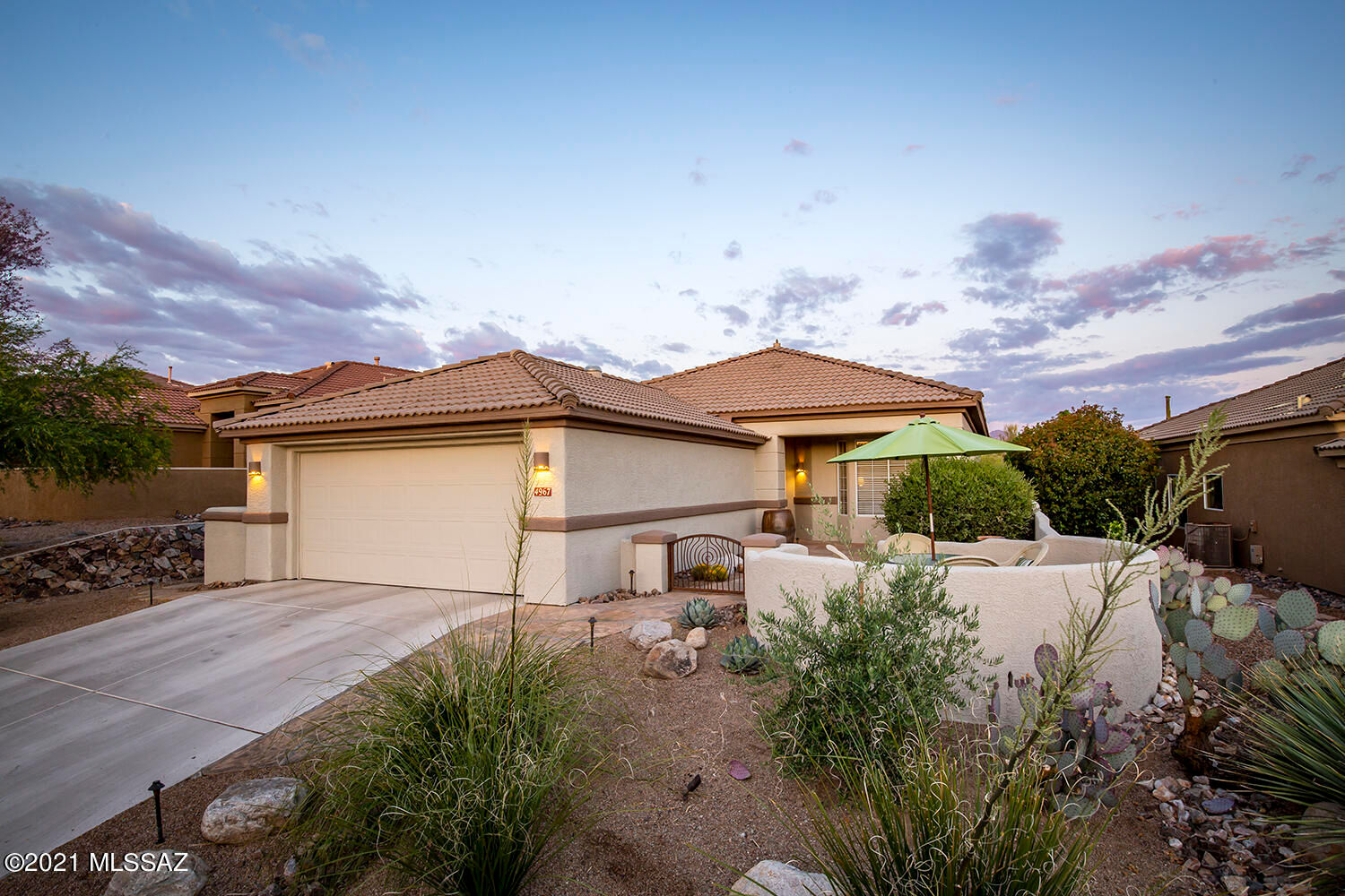 4967 W Desert Chicory Place, Marana, AZ 85658