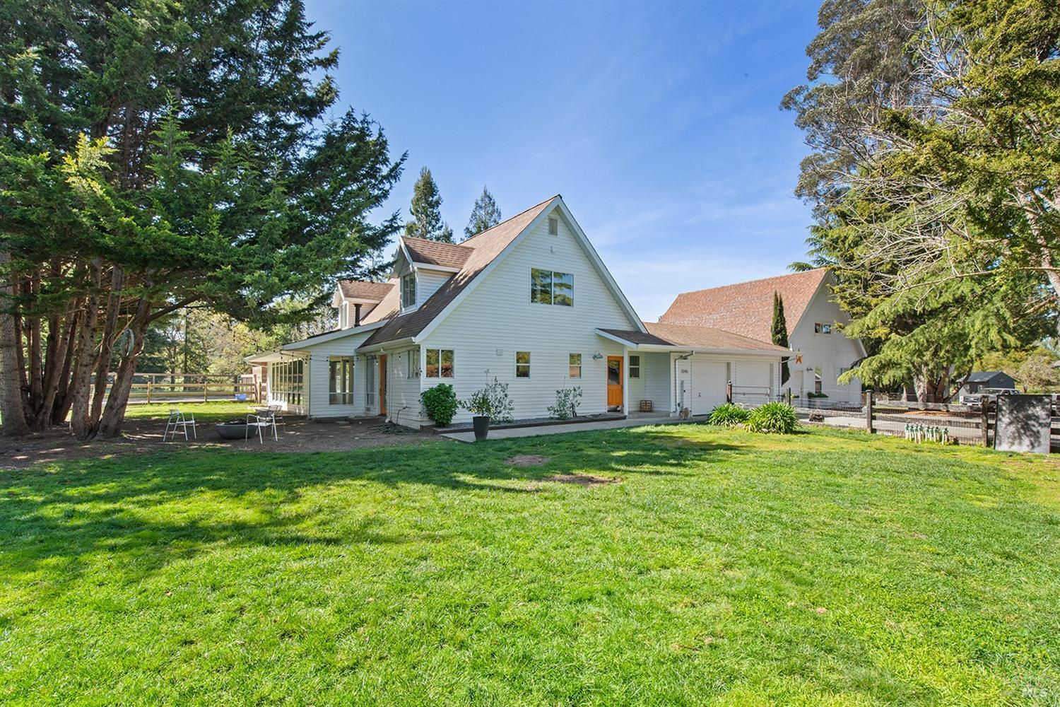 3046 Stone Station Road, Sebastopol, CA 95472