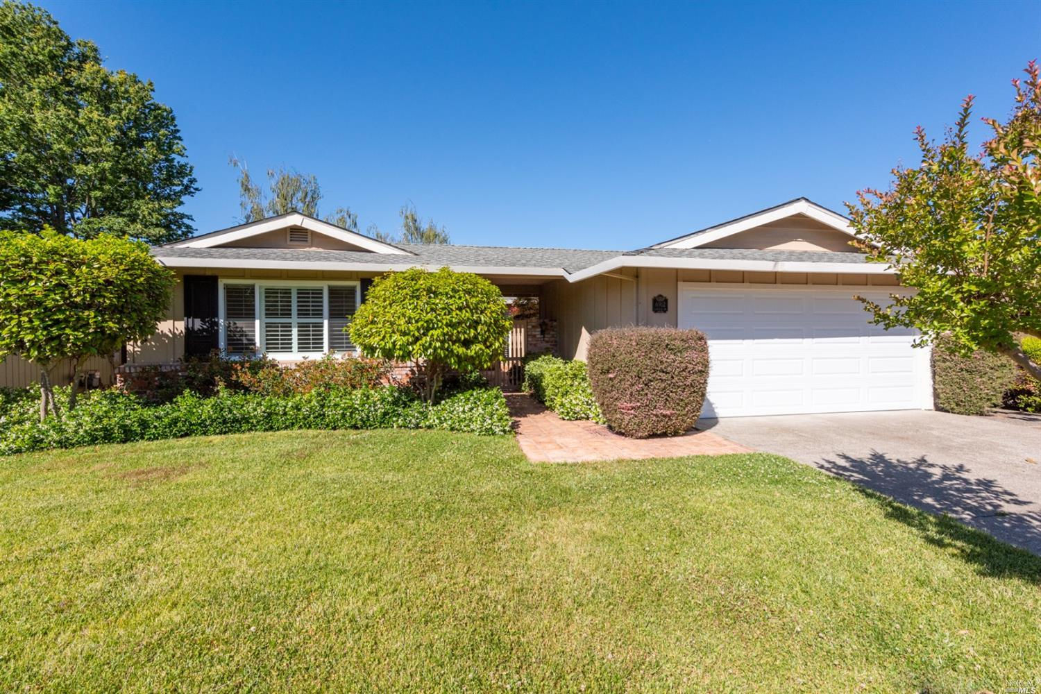 6912 Fairfield Drive, Santa Rosa, CA 95409