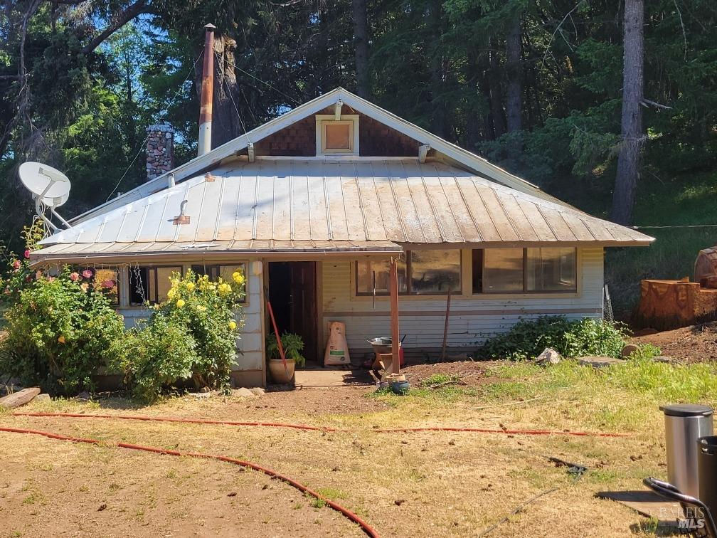 33750 Shimmins Ridge Road, Willits, CA 95490