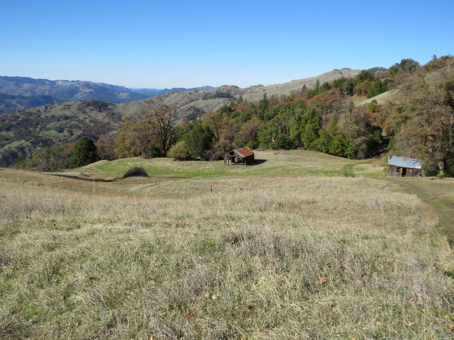 0 E West Road, Covelo, CA 95454