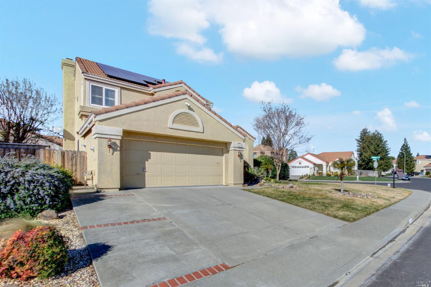 765 Tipperary Drive, Vacaville, CA 95688