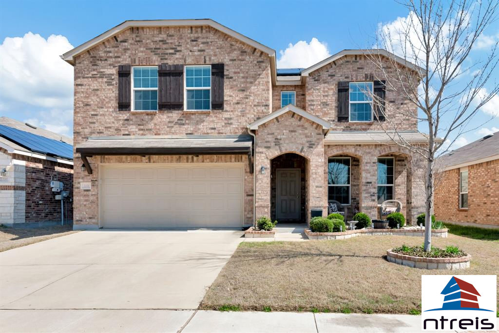 2221 Bernese Lane, Fort Worth, TX 76131