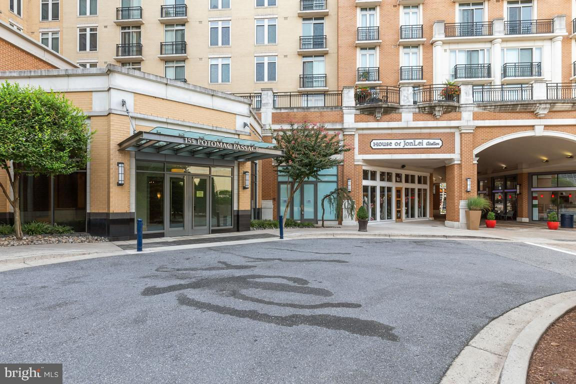 155 Potomac Passage 514, National Harbor, MD 20745 now has a new price of $3,400!