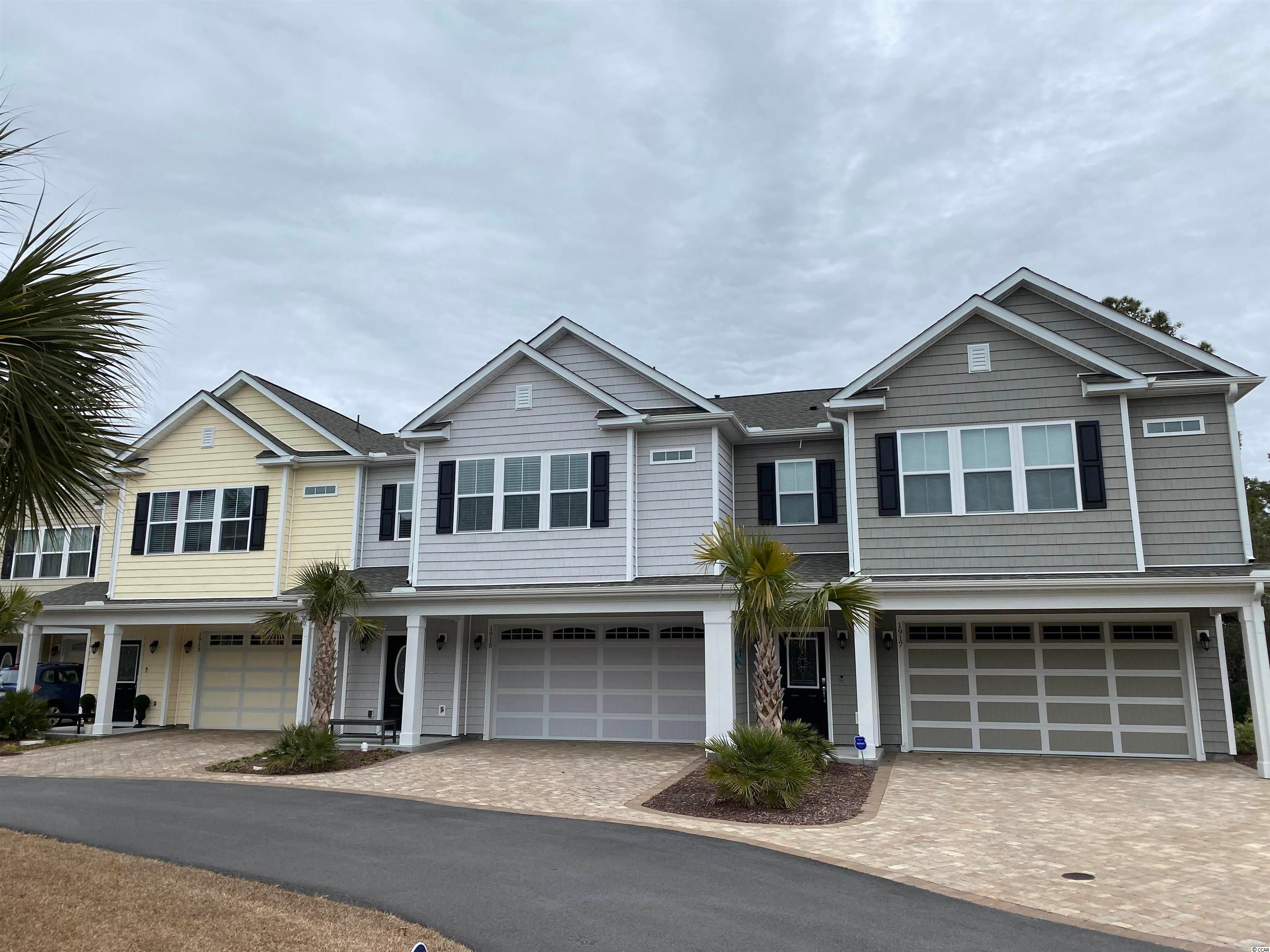 1917 Enclave Ln., North Myrtle Beach, SC 29582