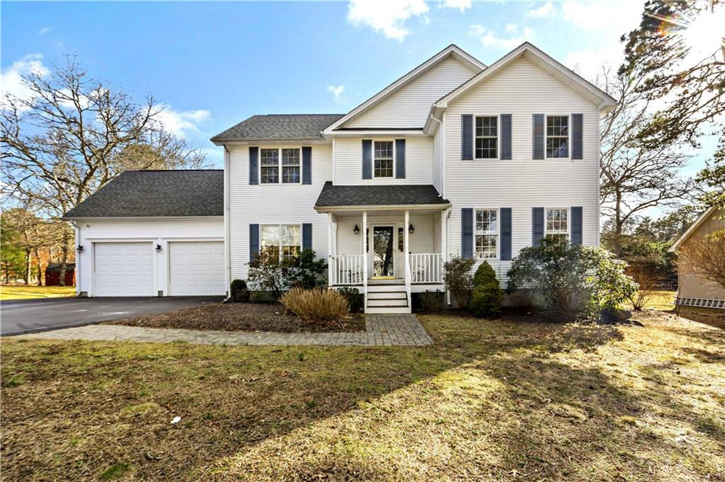 41 White Oak Court, South Kingstown, RI 02879