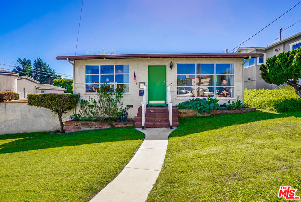 1658 5th Street, Manhattan Beach, CA 90266