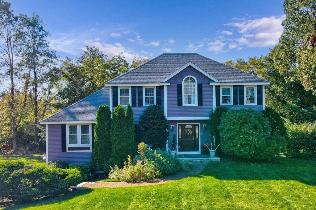 32 Fiorenza Drive, Wilmington, MA 01887