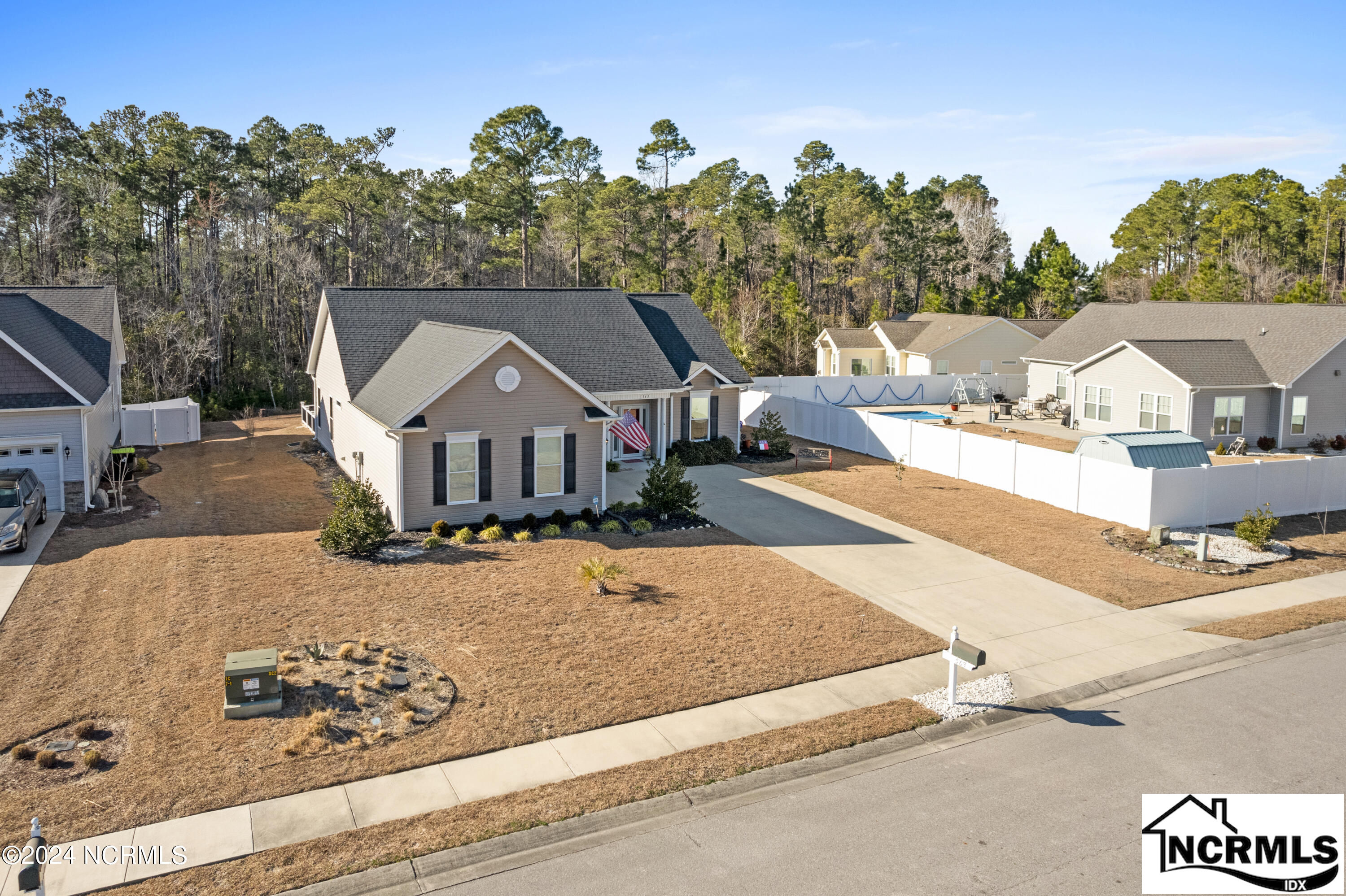 563 Stonehaven Court, Shallotte, NC 28470