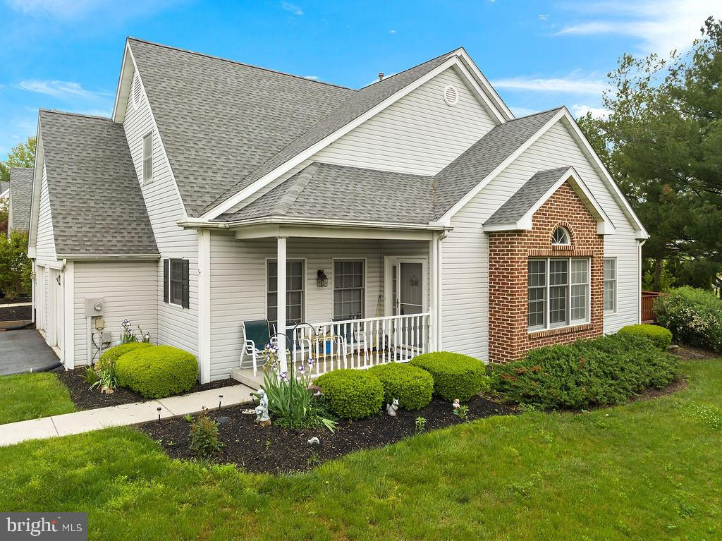 57 Hunters Trail, Gettysburg, PA 17325 is now new to the market!