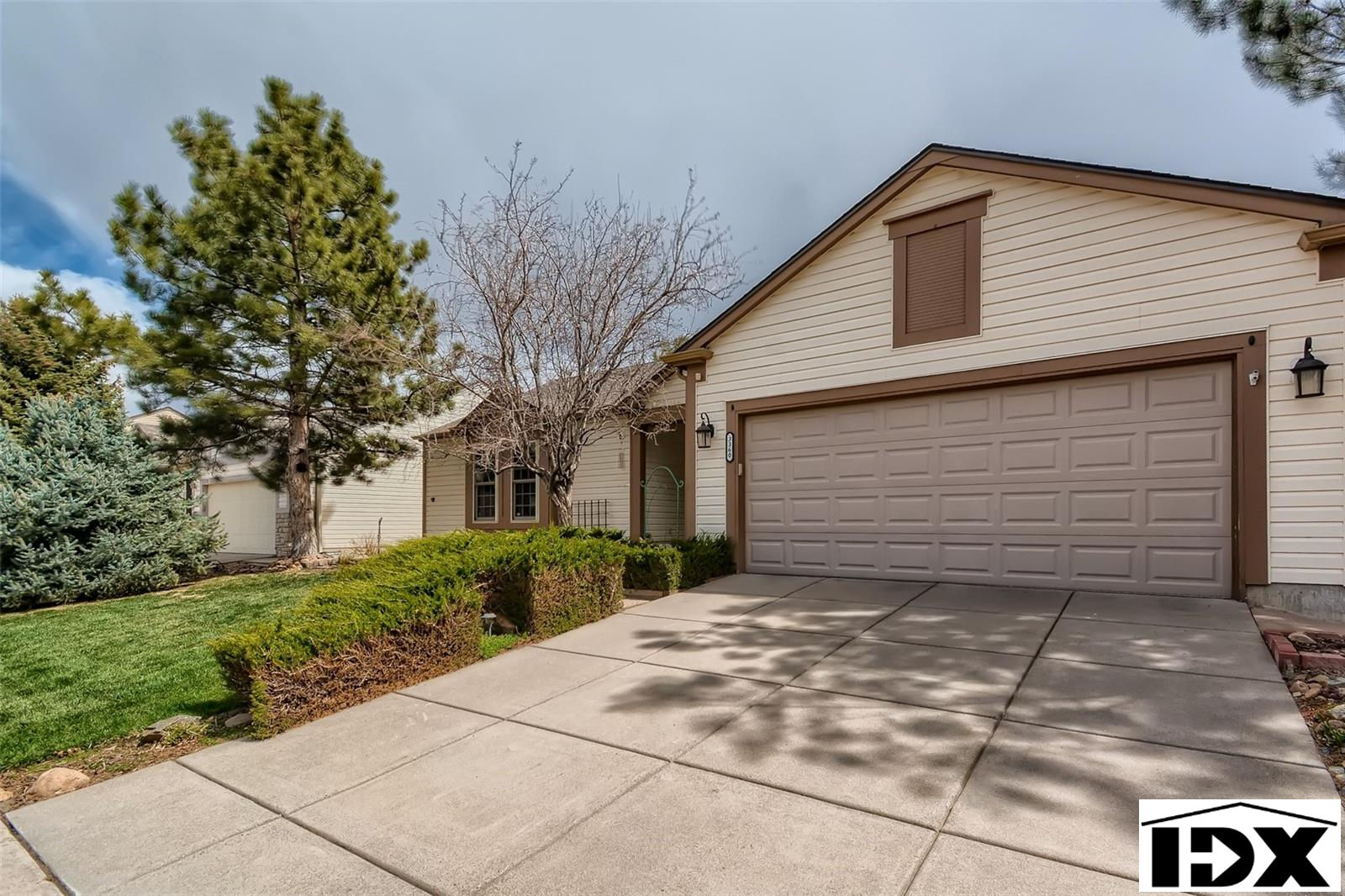 3360 S Newcombe Court, Lakewood, CO 80227