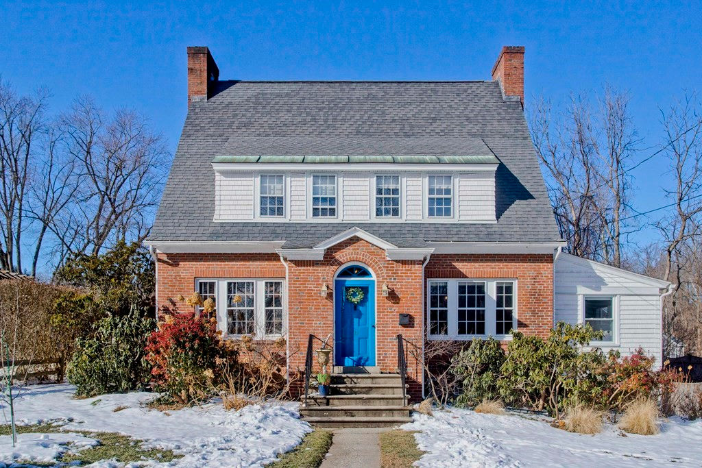 32 Adare Place, Northampton, MA 01060