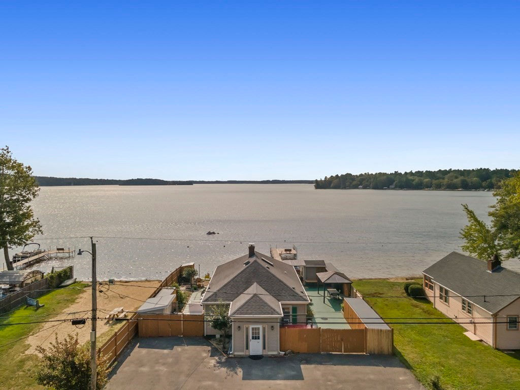 13 Shore Avenue, Lakeville, MA 02347