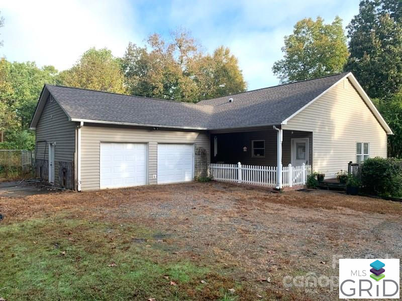 1081 Green Creek Drive, Columbus, NC 28722