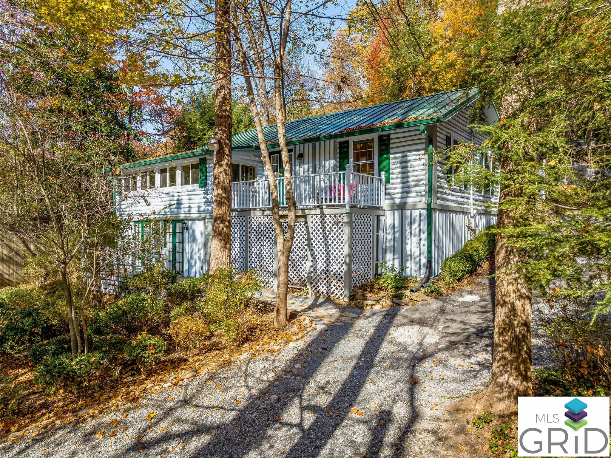 2494 Memorial Highway, Lake Lure, NC 28746