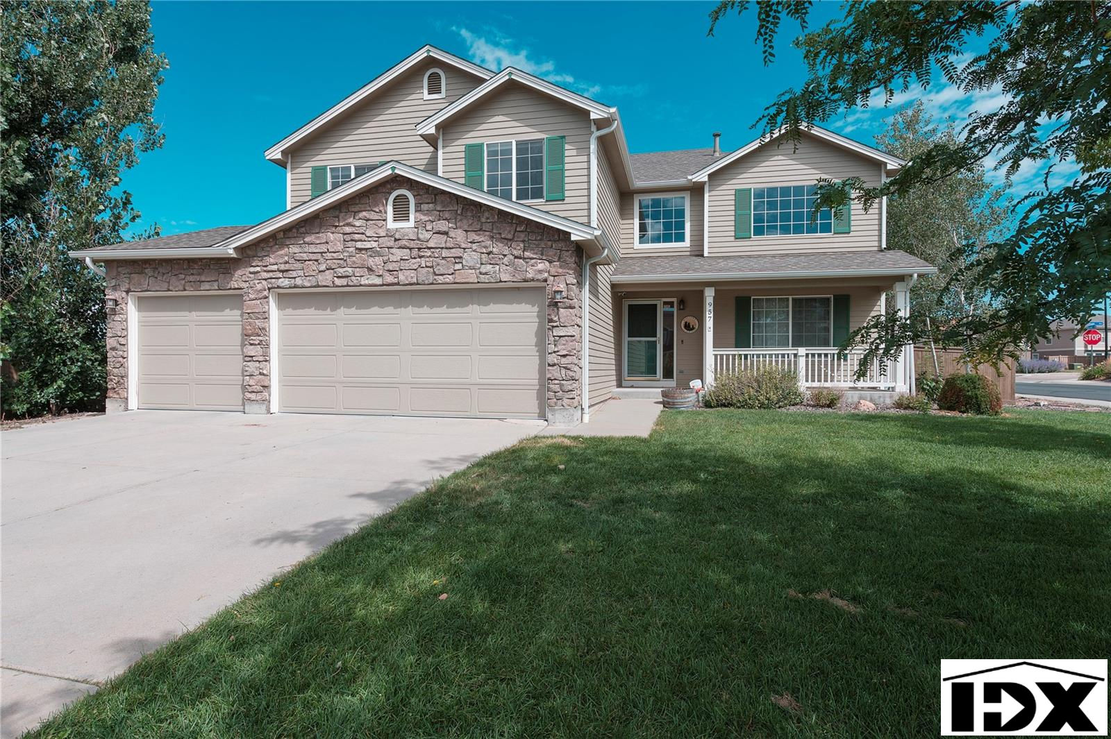 957 Rosedale Street, Castle Rock, CO 80104