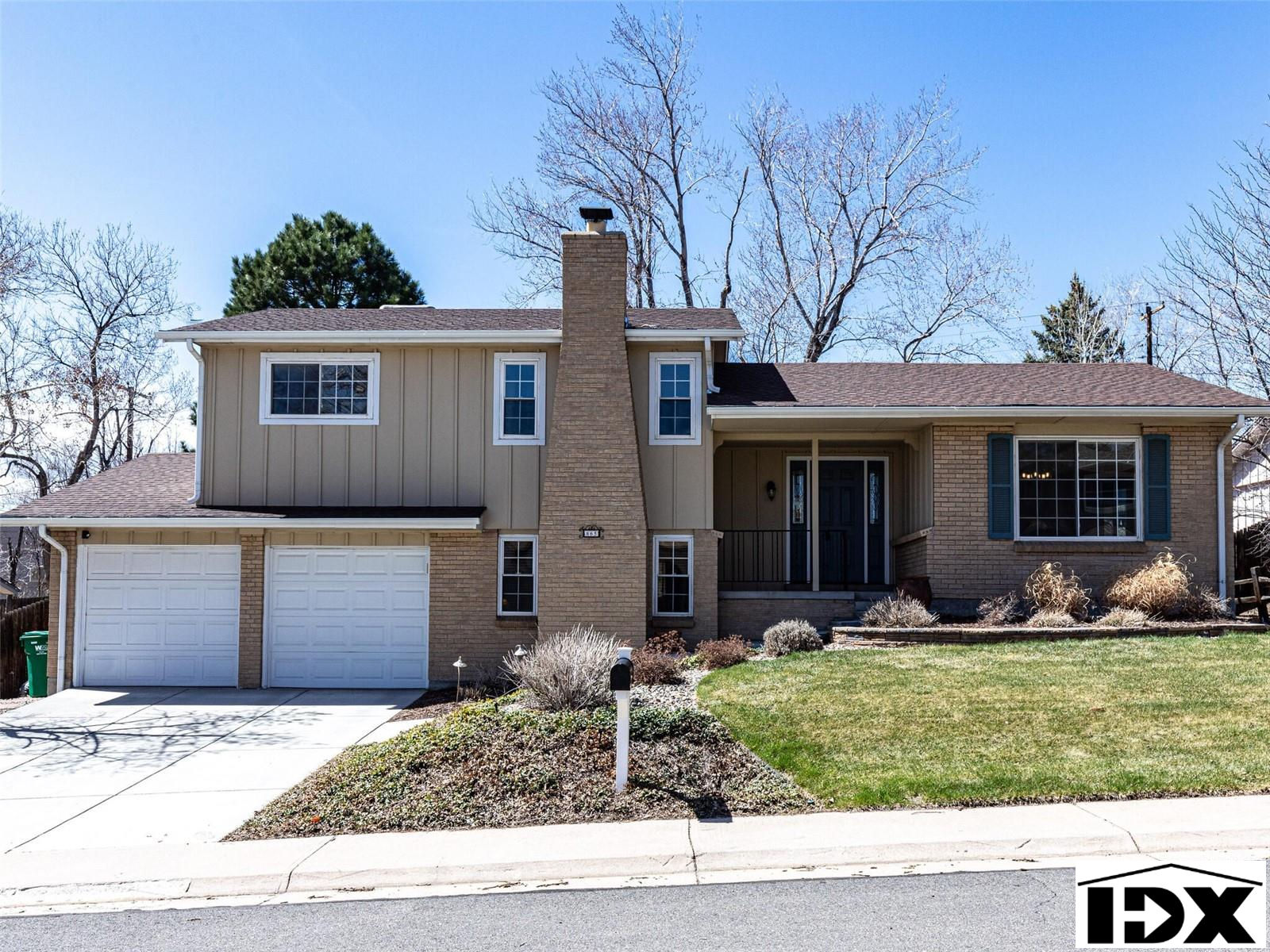 865 S Newcombe Way, Lakewood, CO 80226