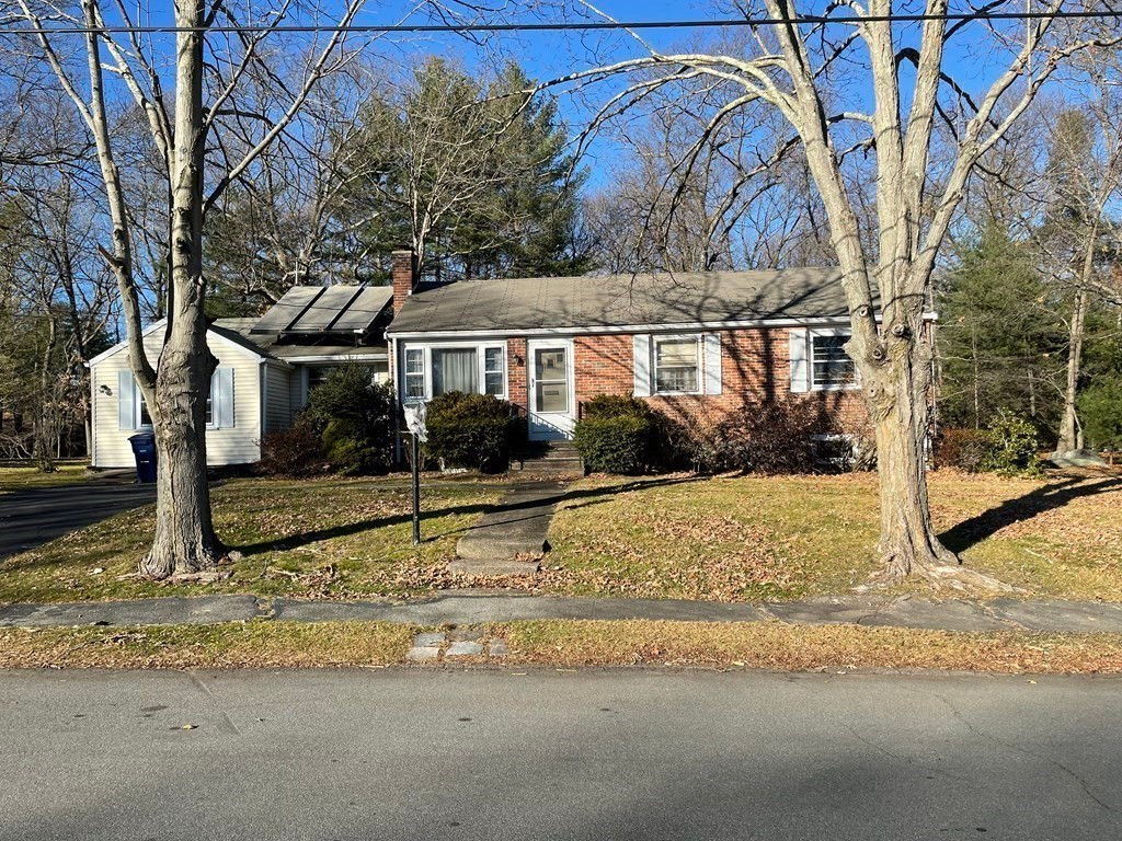 117 Eleanor Drive, Braintree, MA 02184