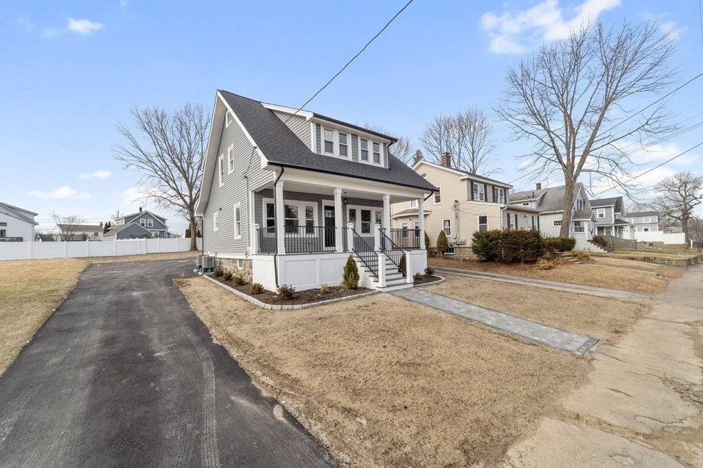 359 Hancock St, Braintree, MA 02184