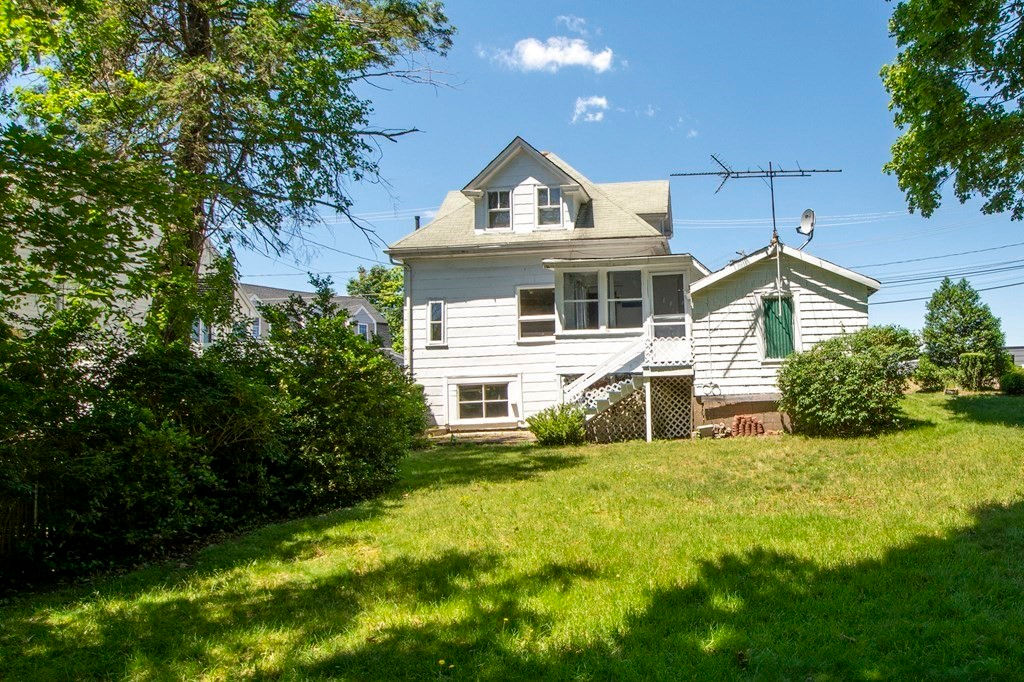 68 Spring Street, Holbrook, MA 02343