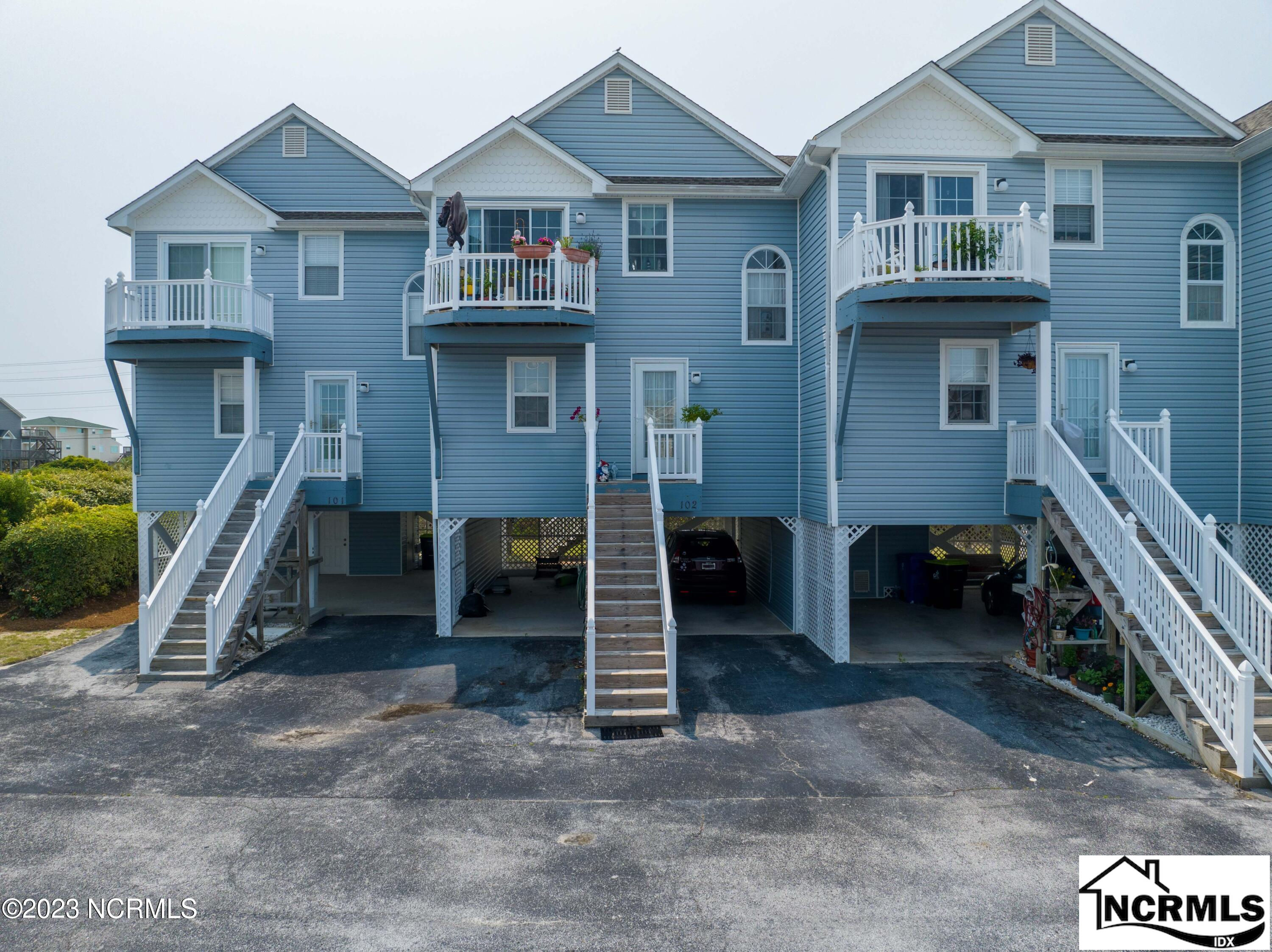 102 Heron Cay Court, North Topsail Beach, NC 28460