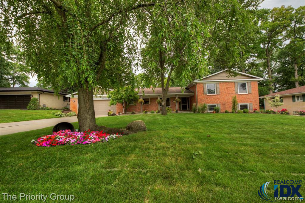 5955 Warbler Drive, Independence twp, MI 48346