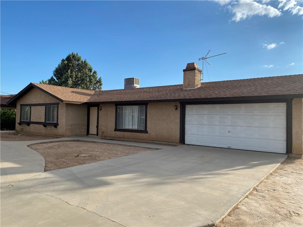 7488 Montrose Avenue, Hesperia, CA 92345