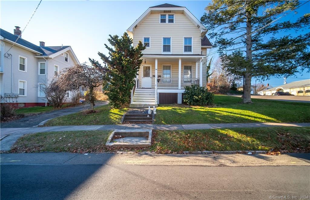 78 Hopson Avenue, Branford, CT 06405