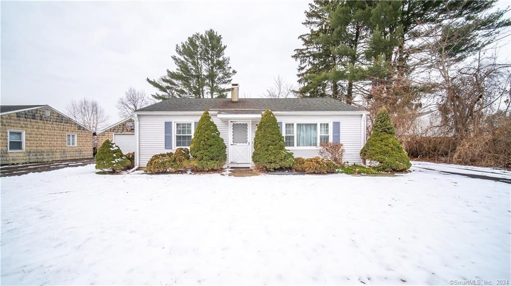 47 Cooper Avenue, Wallingford, CT 06492