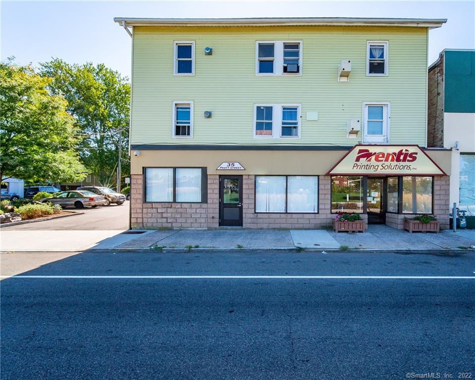 35 Pratt Street, Meriden, CT 06450