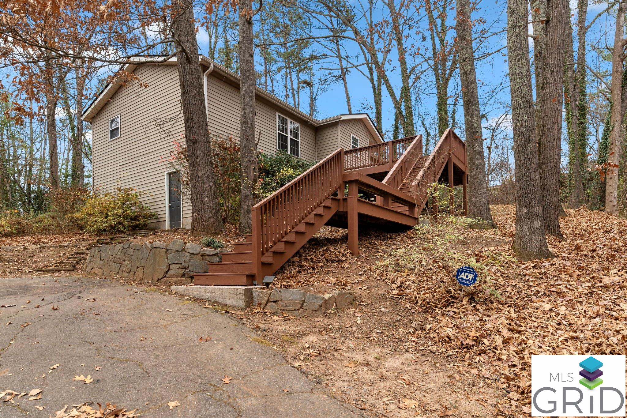 342 London Road, Asheville, NC 28803