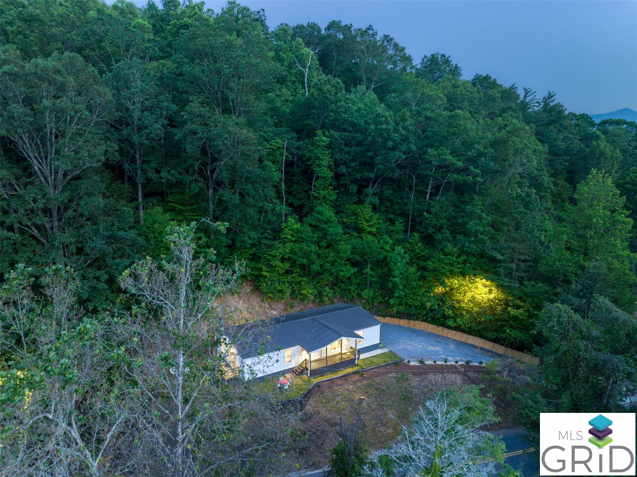 356 Flat Creek Road, Black Mountain, NC 28711