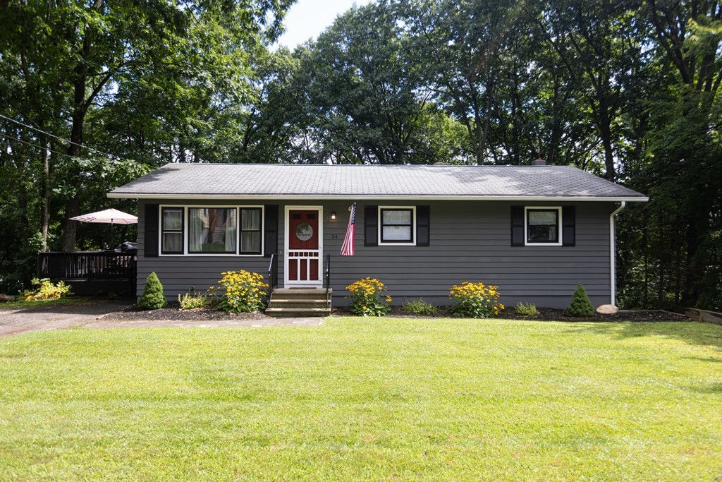 34 Laurelwood Road, Rutland, MA 01543