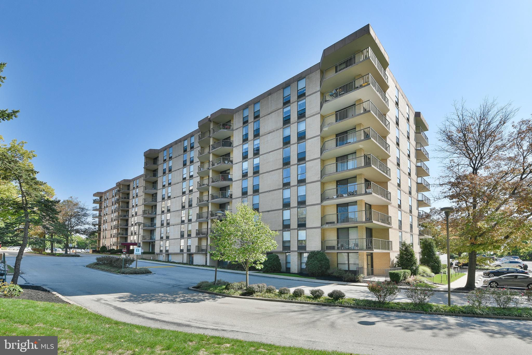 666 W Germantown Pike #2405, Plymouth Meeting, PA 19462 now has a new price of $2,150!