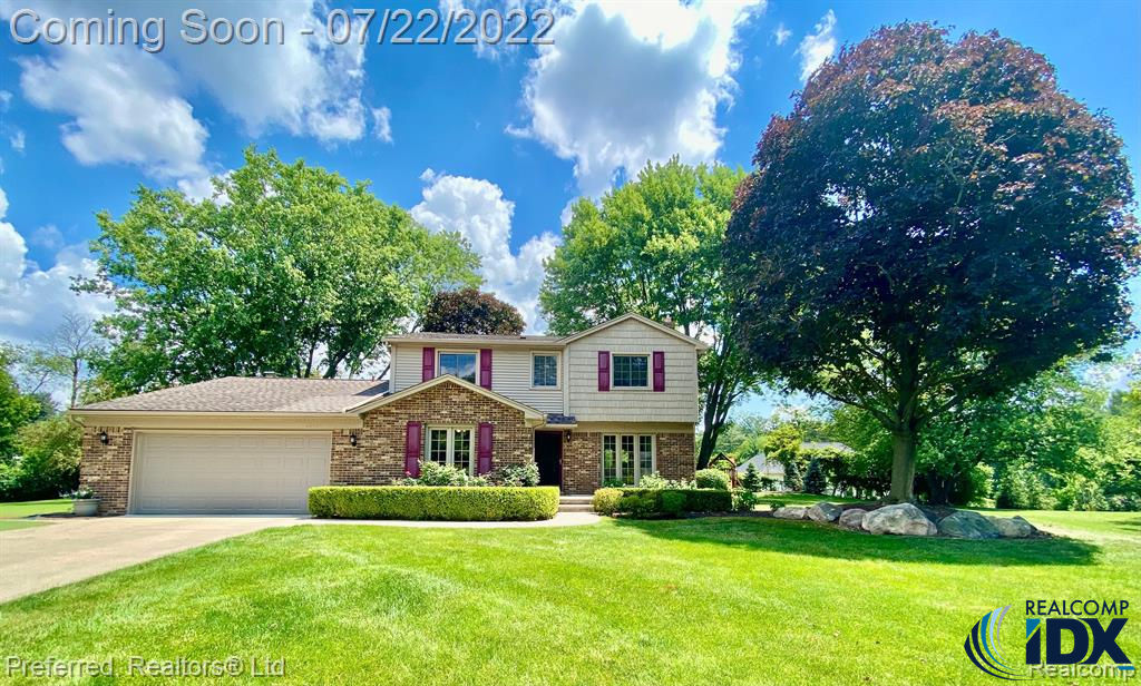 22434 Lydgate Court, Novi, MI 48375