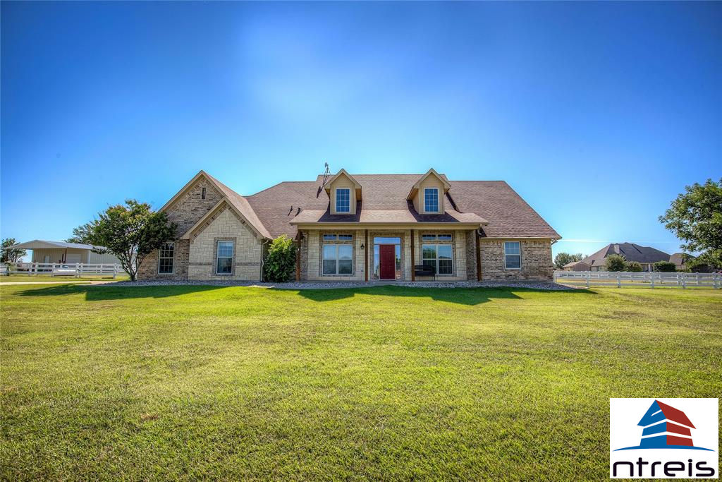 14300 Meadow Grove Drive, Haslet, TX 76052