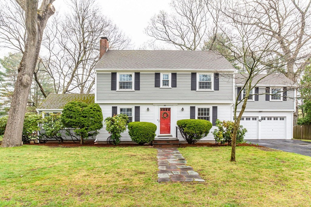 50 Oak Ridge Road, Reading, MA 01867