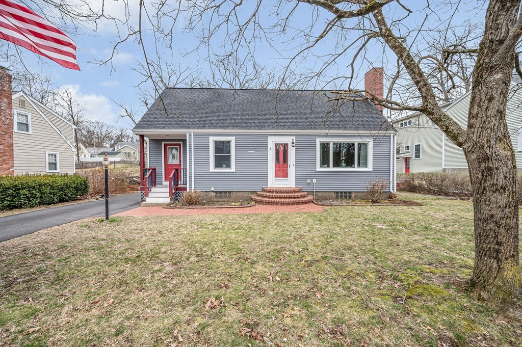 52 Tennyson Rd, Reading, MA 01867