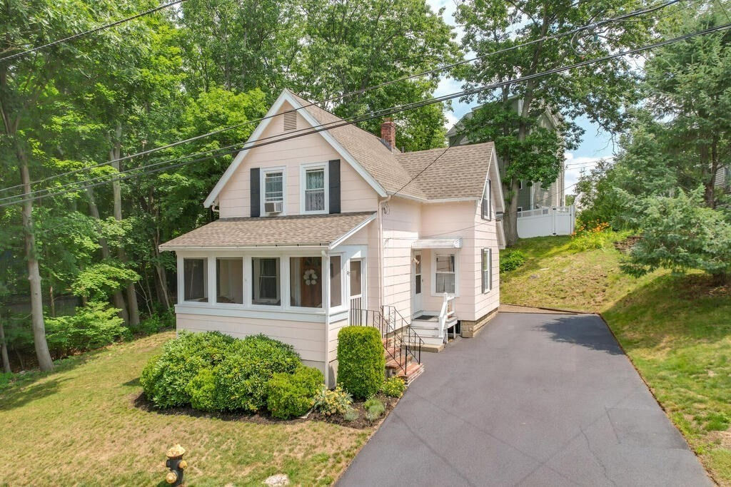 67 Longfellow Road, Reading, MA 01867