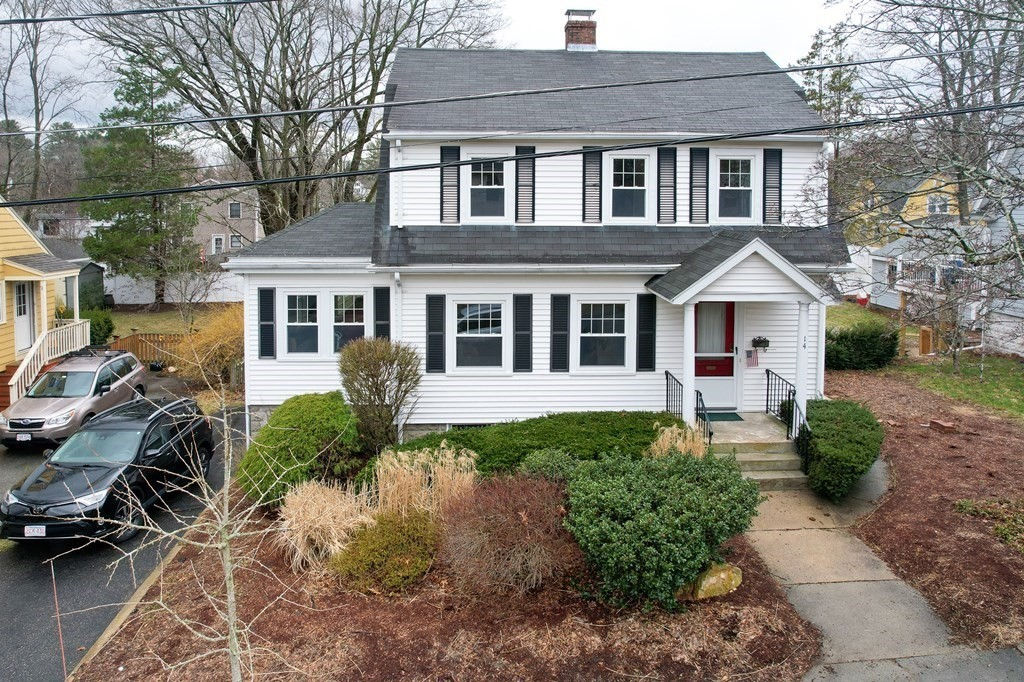 14 Gardner Road, Reading, MA 01867