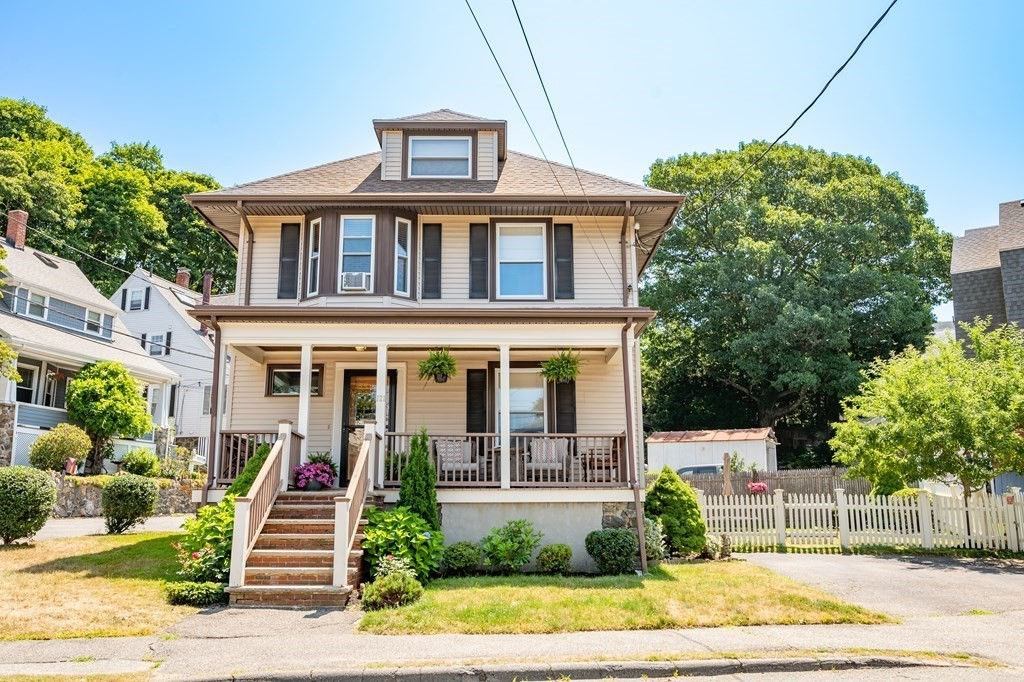 121 Redington Street, Swampscott, MA 01907