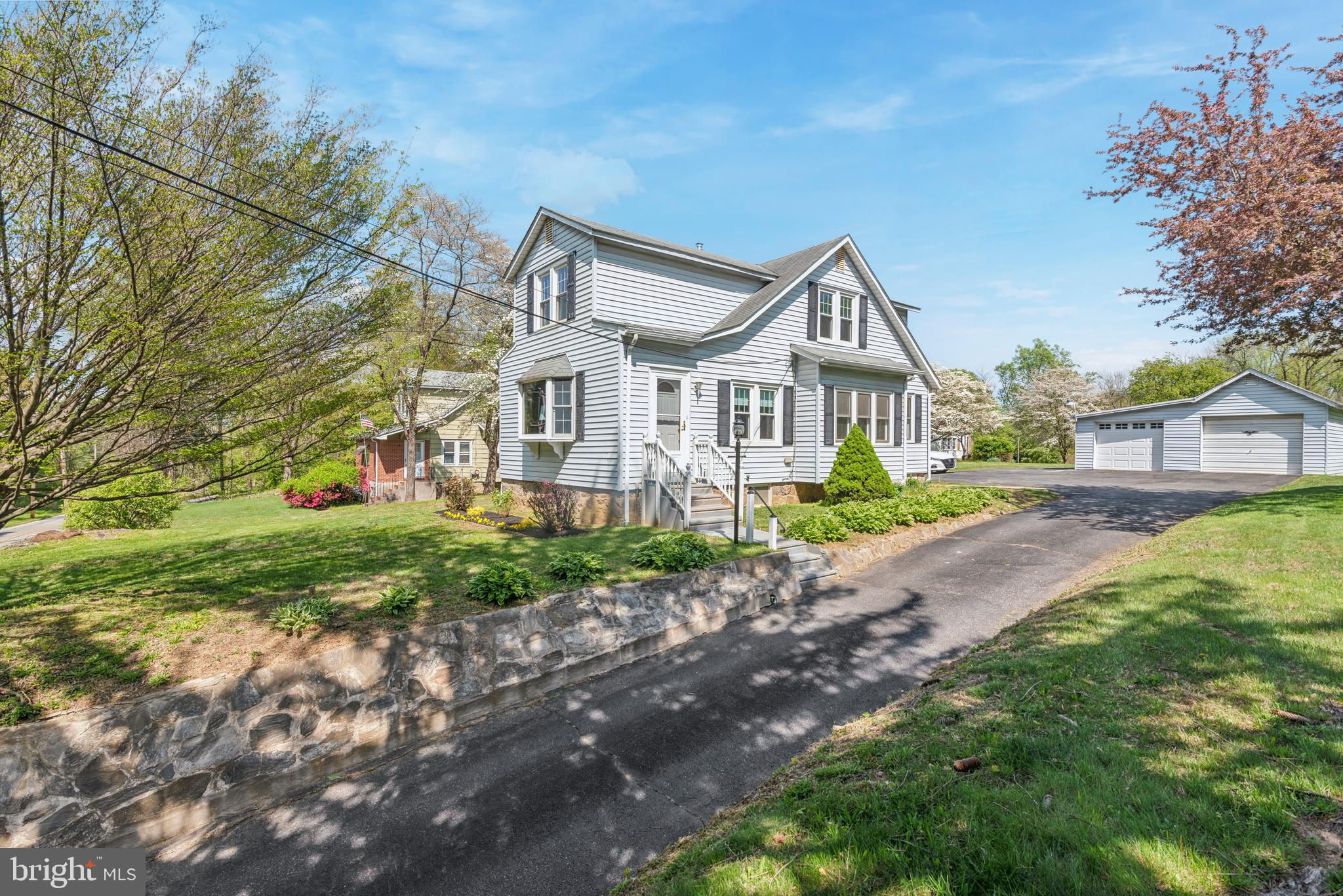 329 W Knowlton Road, Media, PA 19063 is now new to the market!