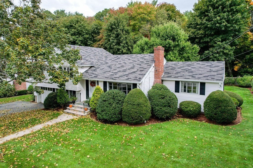 7 Hanford Road, Stoneham, MA 02180