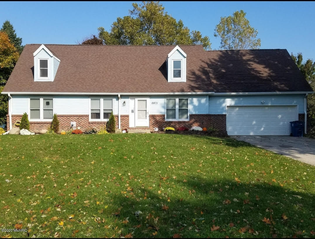 2871 Knottingham Lane, Stevensville, MI 49127