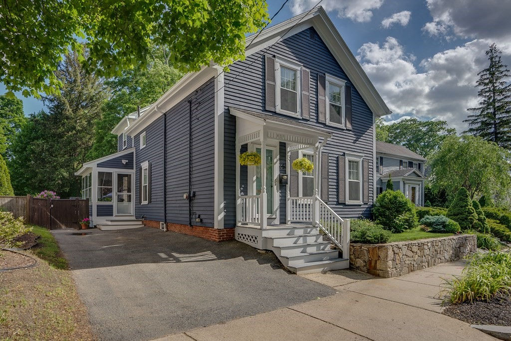 65 Elm St, Stoneham, MA 02180