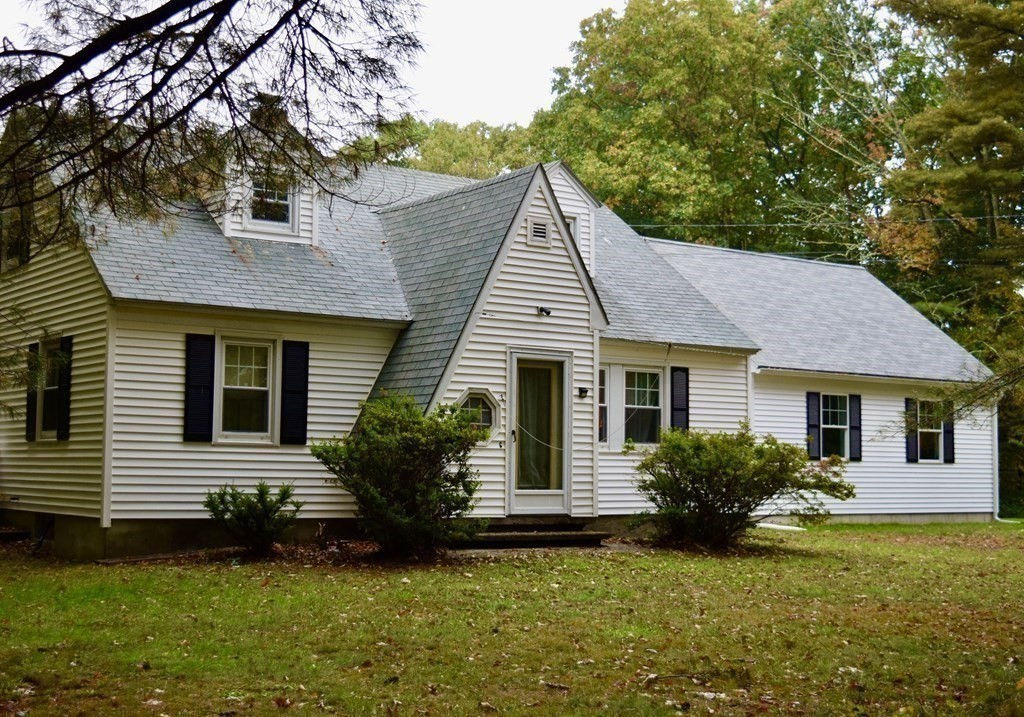 169 Dudley Southbridge Rd, Dudley, MA 01571