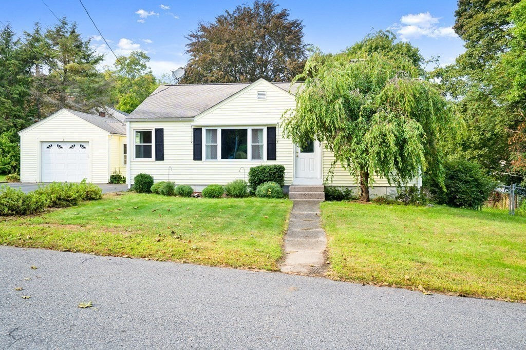 3 Brookway Dr., Shrewsbury, MA 01545