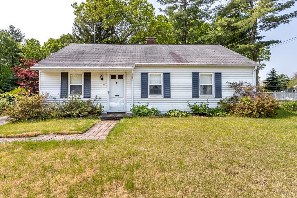 17 Laarhoven Terrace, Stoughton, MA 02072