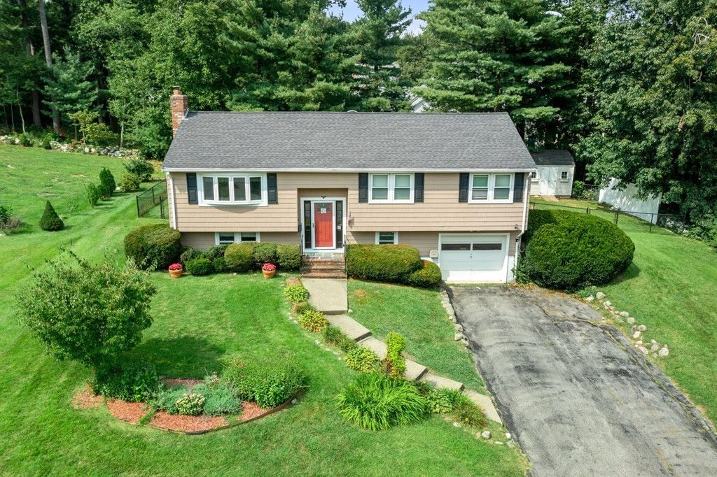 67 Oak Rd, Canton, MA 02021