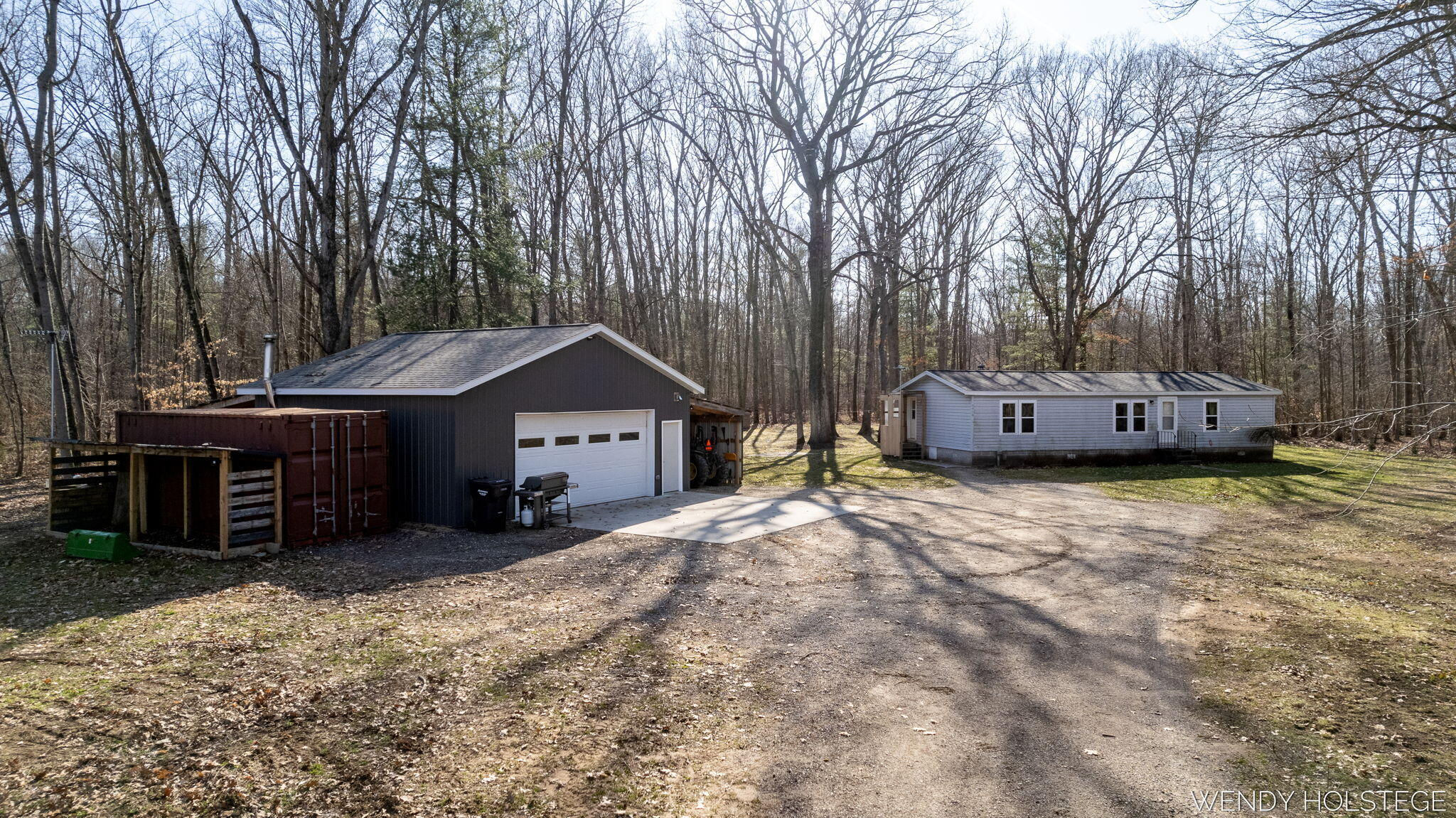 5426 126th Avenue, Fennville, MI 49408